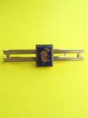 Vintage tie bar by Woolno